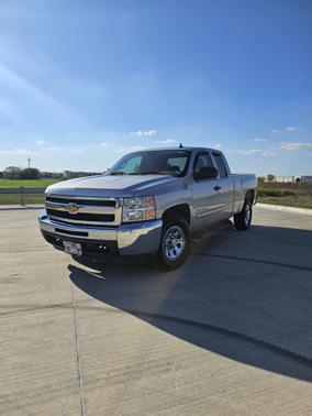 Silver 2011 Chevrolet Silverado 1500 LS