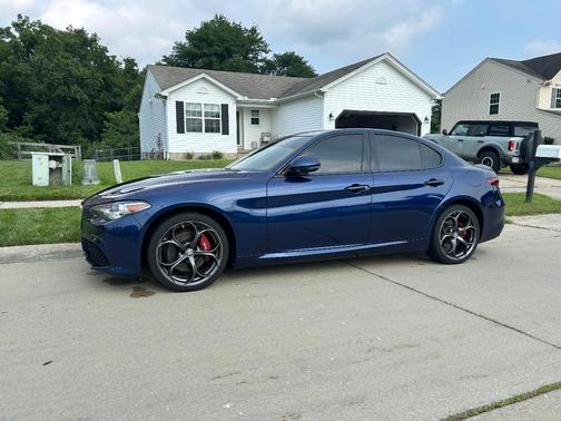 Blue 2019 Alfa Romeo Giulia Ti