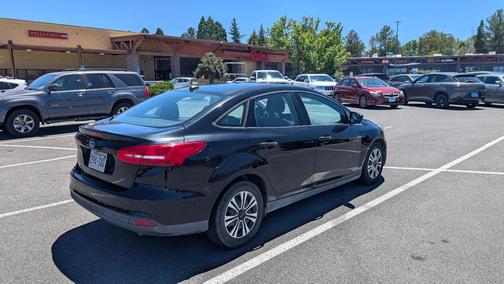 Black 2018 Ford Focus S
