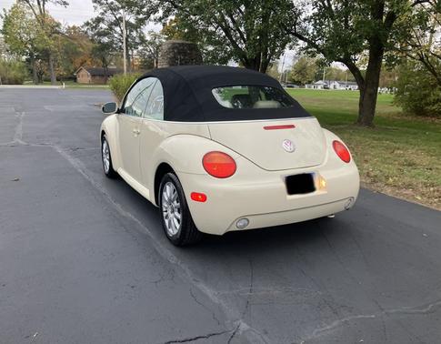 2005 Volkswagen New Beetle GLS