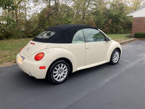 2005 Volkswagen New Beetle GLS