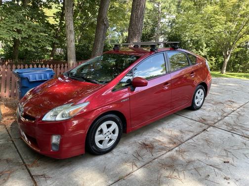 2011 Toyota Prius III