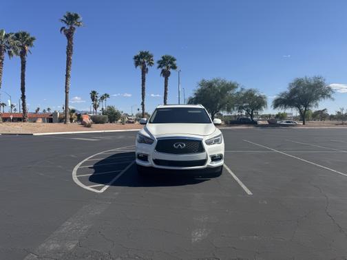 2018 INFINITI QX60 Base