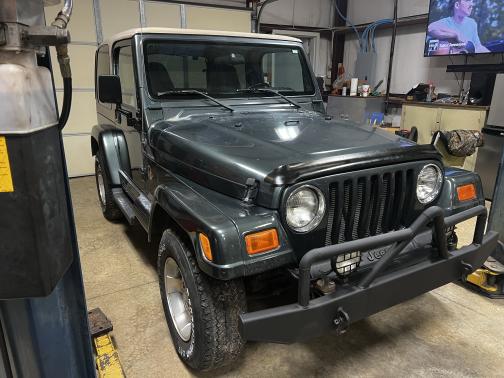 2002 Jeep Wrangler Sahara