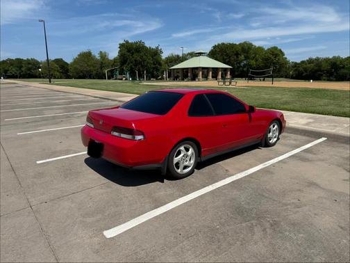 Red 2001 Honda Prelude Base