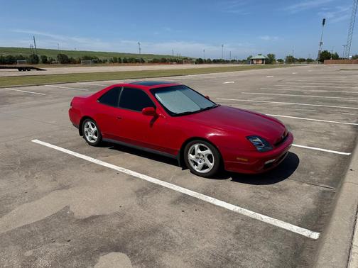 Red 2001 Honda Prelude Base