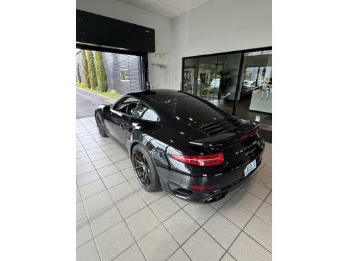 2016 Porsche 911 Turbo S