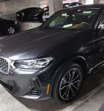 2023 BMW X4 xDrive30i