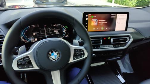 2023 BMW X4 xDrive30i