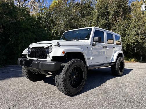 2018 Jeep Wrangler JK Unlimited Sahara