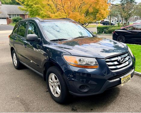 Black 2010 Hyundai SANTA FE GLS
