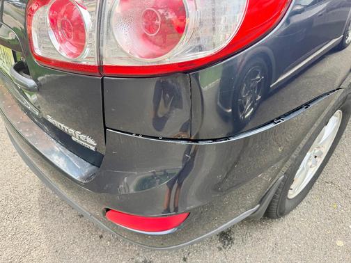 Black 2010 Hyundai SANTA FE GLS