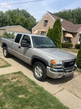 2004 GMC Sierra 1500 SLE Extended Cab