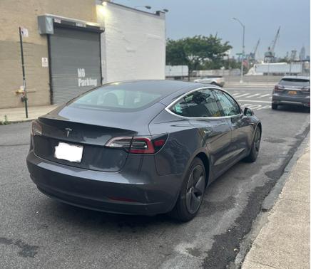 2019 Tesla Model 3 Standard Range Plus