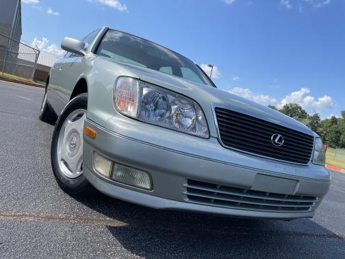 1999 Lexus LS 400 Base