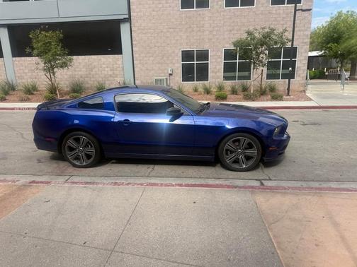 Blue 2013 Ford Mustang V6 Premium