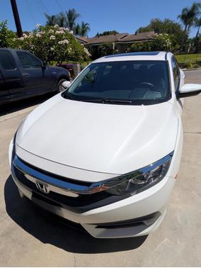 White 2018 Honda Civic EX