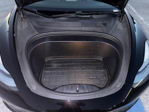 Black 2018 Tesla Model 3 Long Range