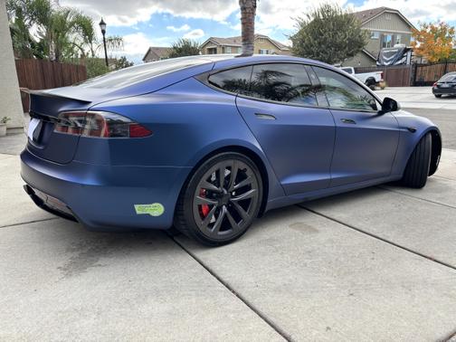 2021 Tesla Model S Plaid