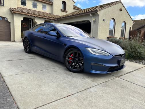 2021 Tesla Model S Plaid