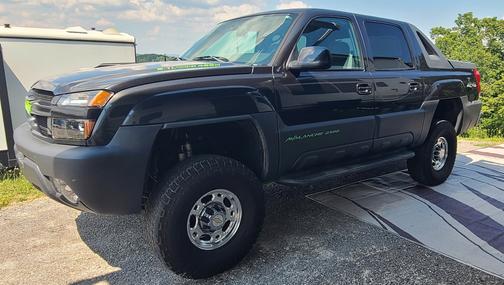 2004 Chevrolet Avalanche 2500