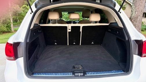 White 2022 Mercedes-Benz GLC 300 Base