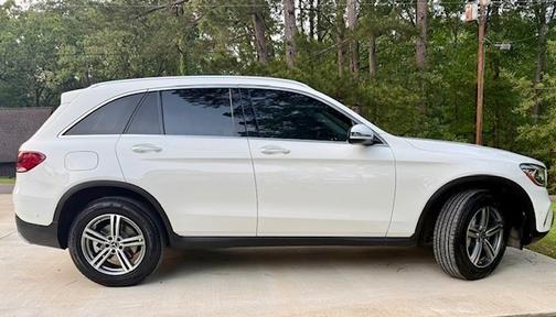 White 2022 Mercedes-Benz GLC 300 Base