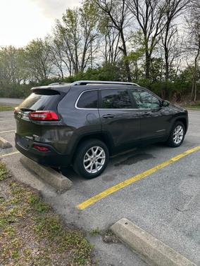 Gray 2015 Jeep Cherokee Latitude