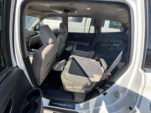 2021 Honda Pilot Touring 7-Passenger