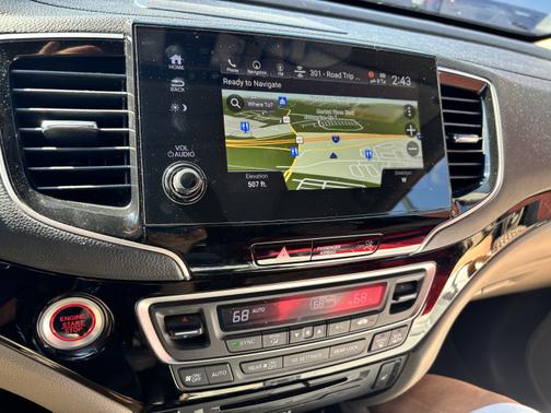 2021 Honda Pilot Touring 7-Passenger