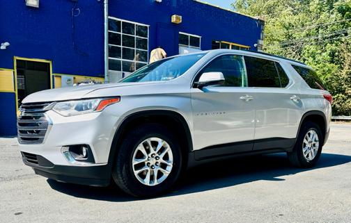2020 Chevrolet Traverse LT Cloth