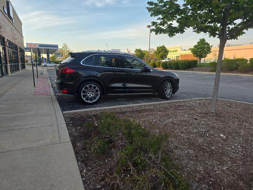 2011 Porsche Cayenne Cayenne S