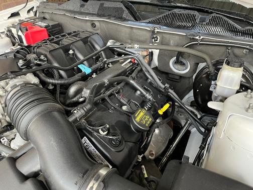 2011 Ford Mustang V6 Premium