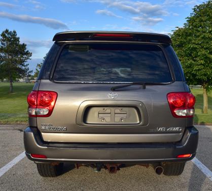 Brown 2005 Toyota Sequoia Limited
