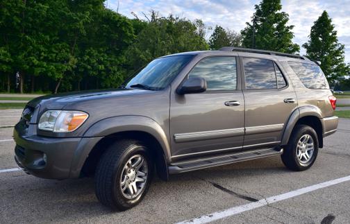 Brown 2005 Toyota Sequoia Limited