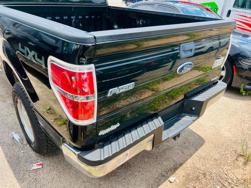 Green 2014 Ford F-150 XLT