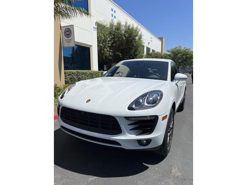 Photo 1 of 7 of 2018 Porsche Macan S