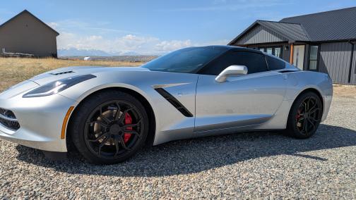 2016 Chevrolet Corvette Stingray w/2LT