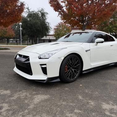 2023 Nissan GT-R Premium