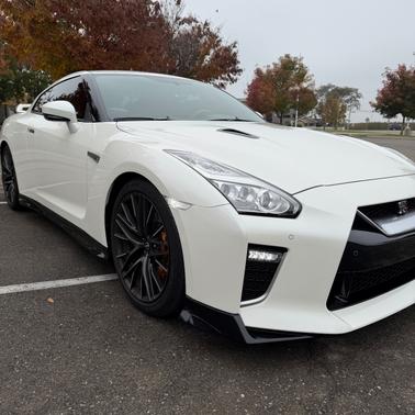 2023 Nissan GT-R Premium