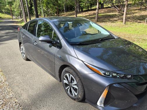 2019 Toyota Prius Prime Plus
