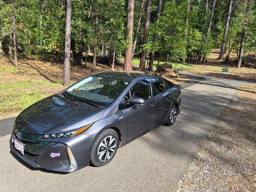 2019 Toyota Prius Prime Plus
