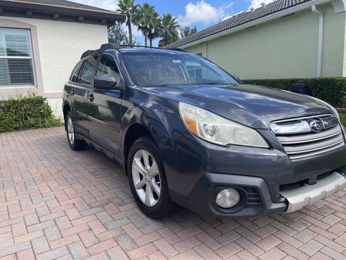 2014 Subaru Outback 2.5i Limited