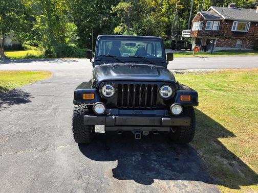 Black 2002 Jeep Wrangler Sahara