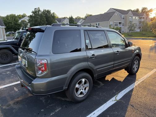 Green 2007 Honda Pilot EX-L