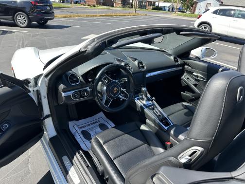 2018 Porsche 718 Boxster Roadster