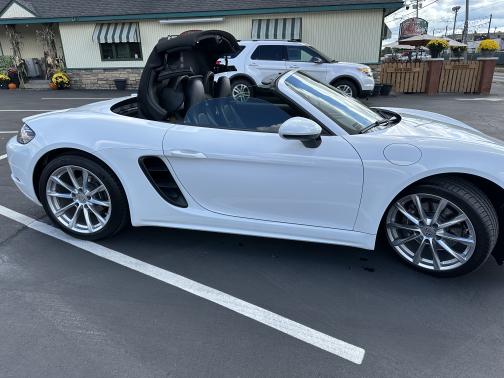 2018 Porsche 718 Boxster Roadster