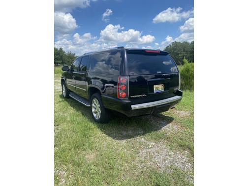 2013 GMC Yukon XL Denali