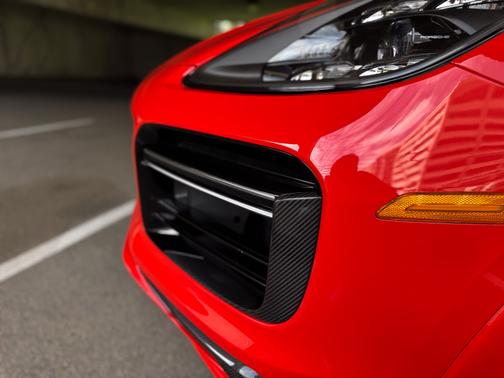 2020 Porsche Cayenne Turbo