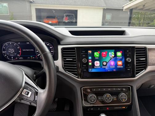 Gray 2018 Volkswagen Atlas 3.6L SEL Premium